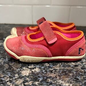 Kids plae shoes- Pink and Orange
